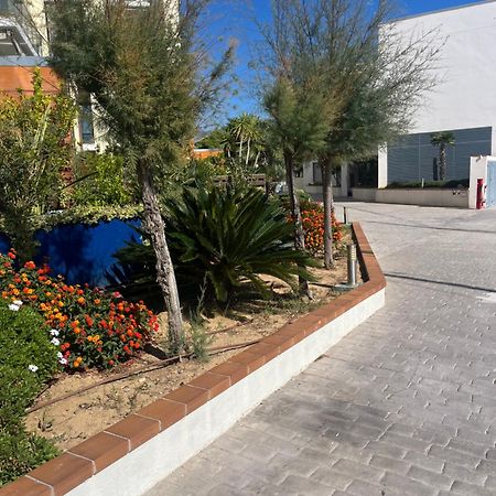 Appartamento Atico En Port Gran Roses Esterno foto