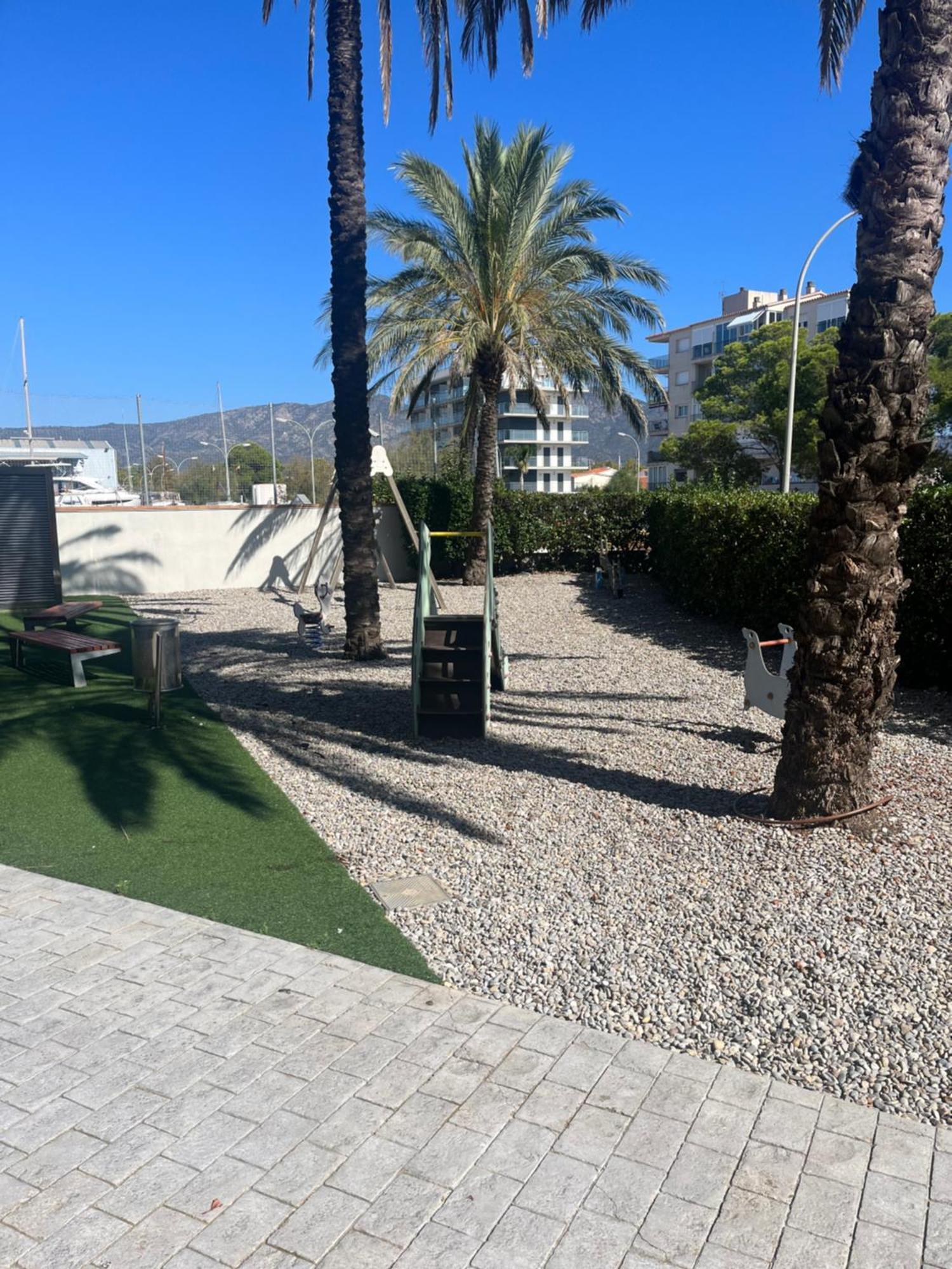 Appartamento Atico En Port Gran Roses Esterno foto